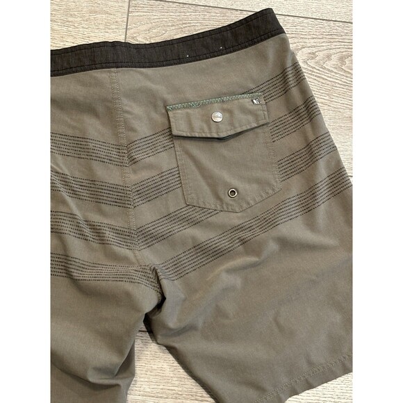 Linksoul Hybrid Shorts Mens 36 Green Gray Lightweight Swim Trunks Golf Preppy - Picture 9 of 9